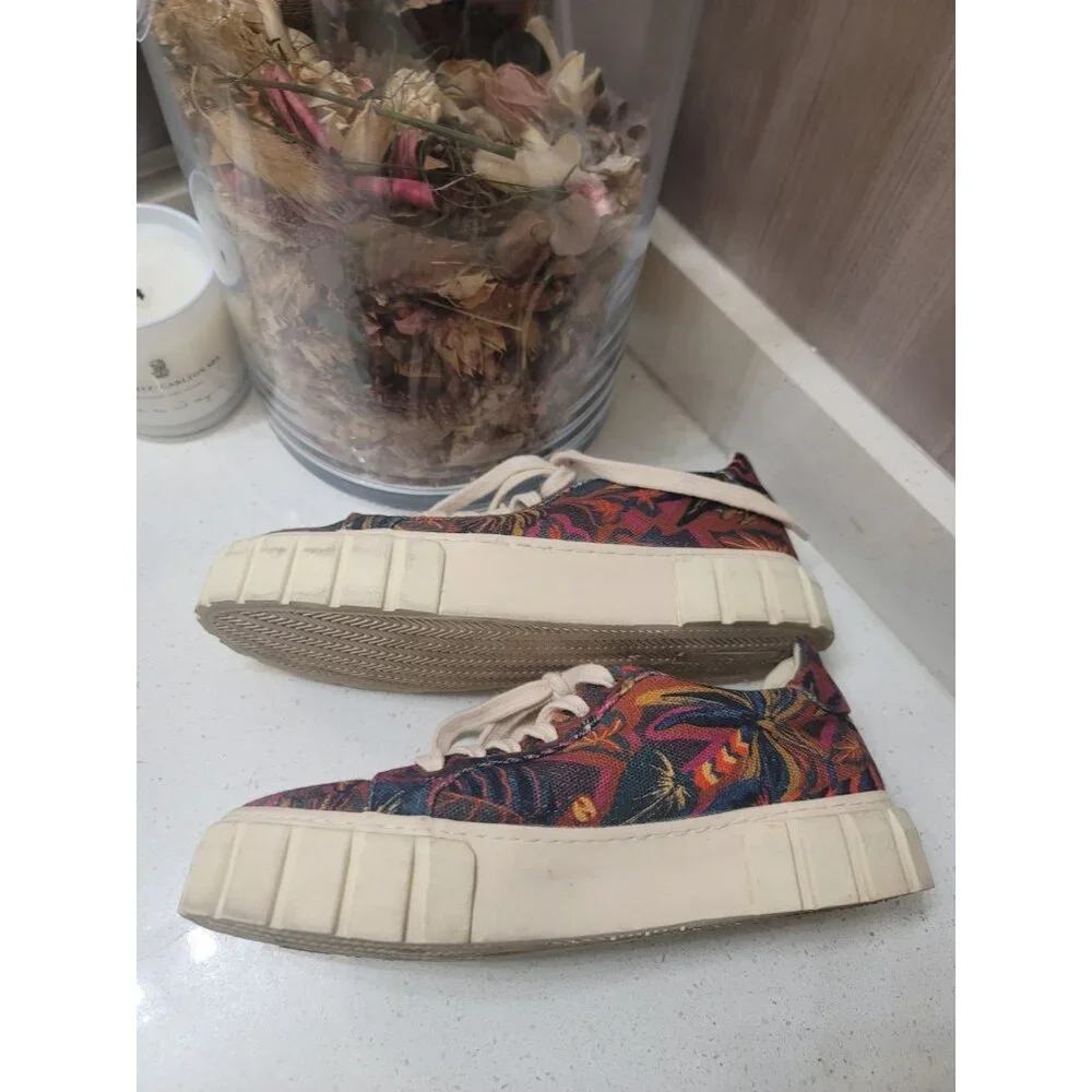 FARM Rio Multicolor Floral Canvas Athletic Sneakers